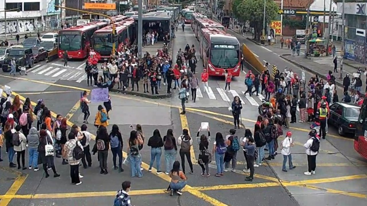 Transmilenio manifestaciones en la Caracas y la 30 por caso de abuso