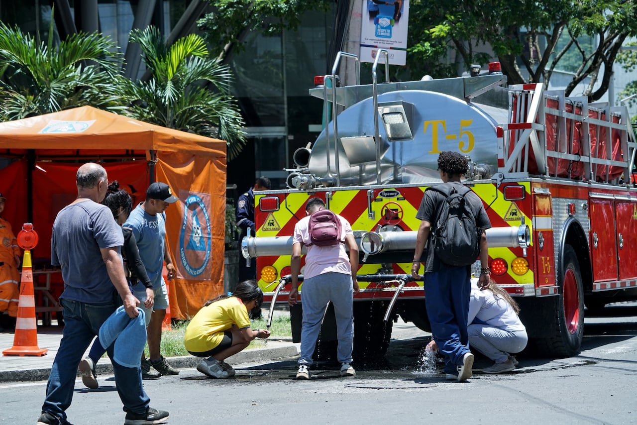 Organismos de control y gestión del riesgo acompañan el ingreso de miles de personas a los cerros tutelares.