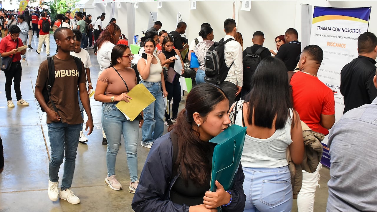 Segunda Feria de empleabilidad "Más Empleos Cali" Organizado por la Alcaldía de Cali, a través de la Secretaría de desarrollo económico.