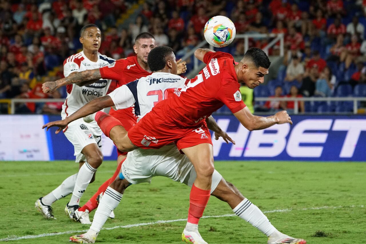 Imagen del partido entre América de Cali e Independiente Medellín por la fecha 6 del Grupo A de los cuadrangulares.