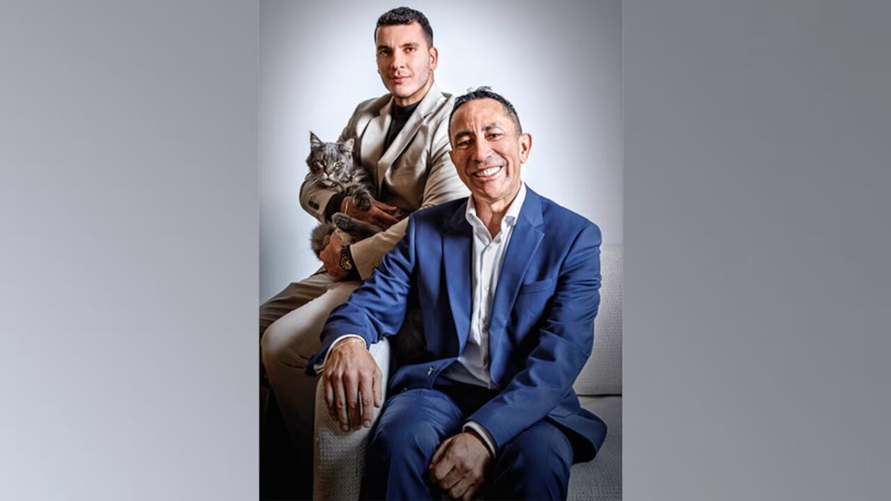 Procuraduría investiga a Ricardo Roa y a su novio Julián Caicedo: cinco procesos activos.