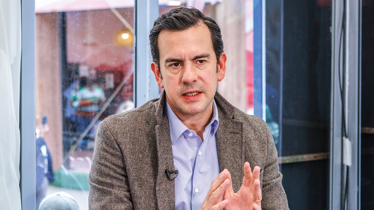RODRIGO LARA
Ministro del Interior