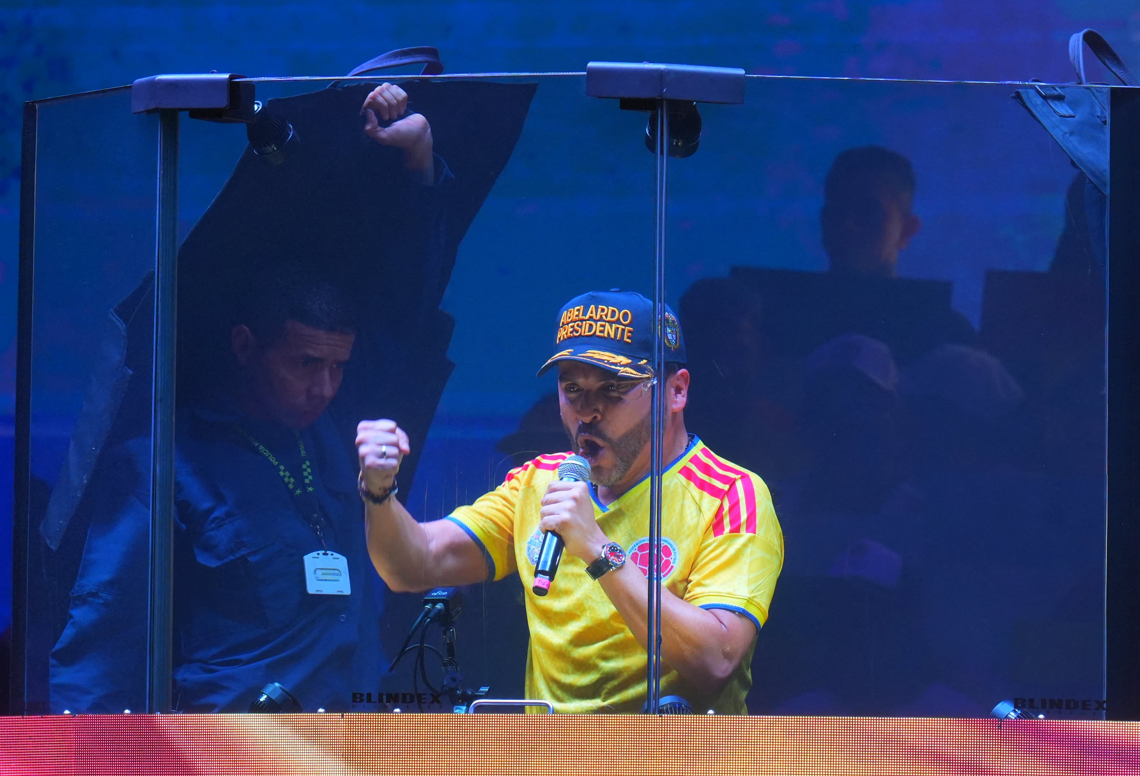 Abelardo de la Espriella reunió a miles de simpatizantes en Barranquilla  durante su cierre de campaña - El País
