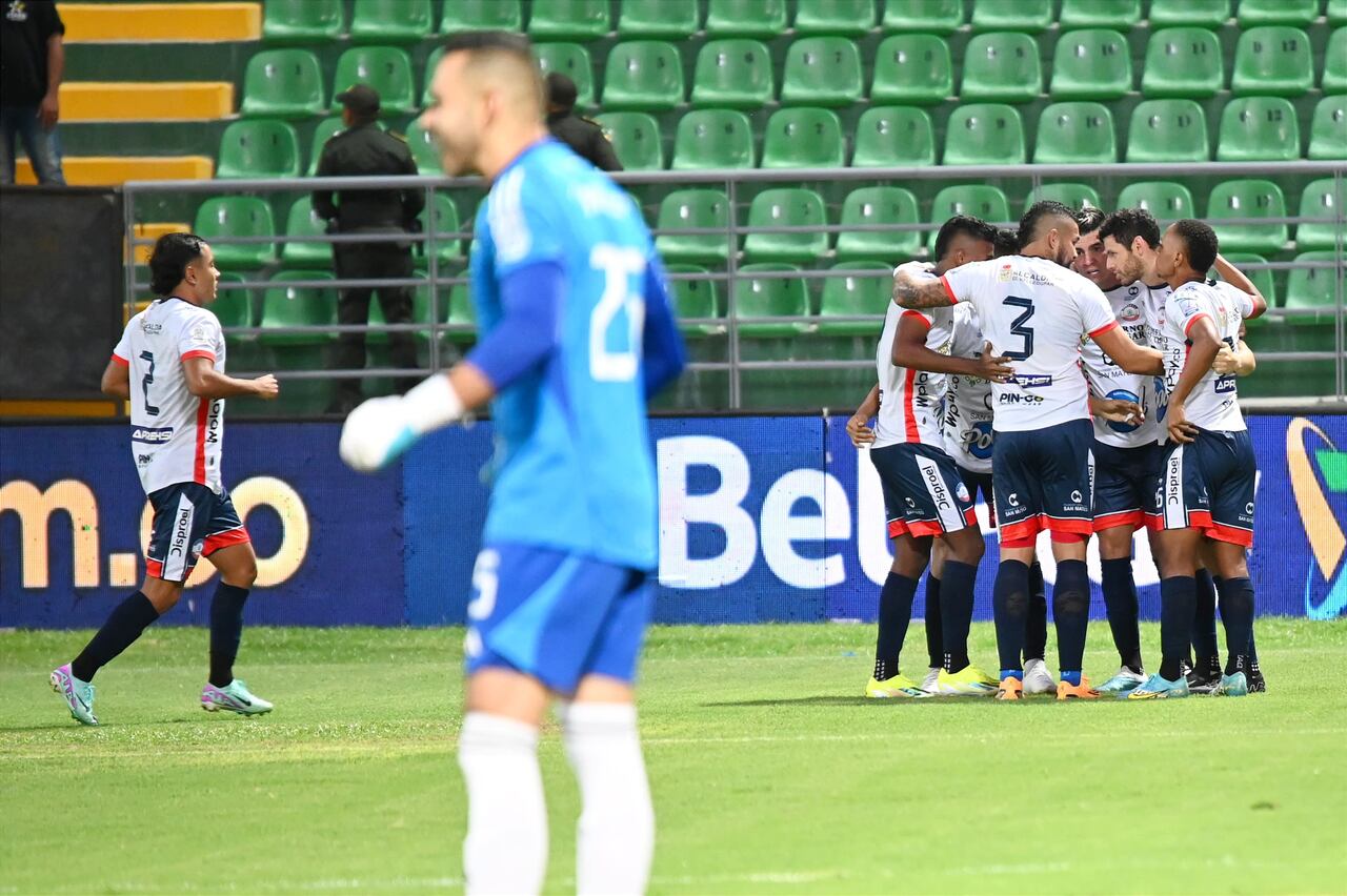 Victoria 2-0 de Alianza sobre Medellín.