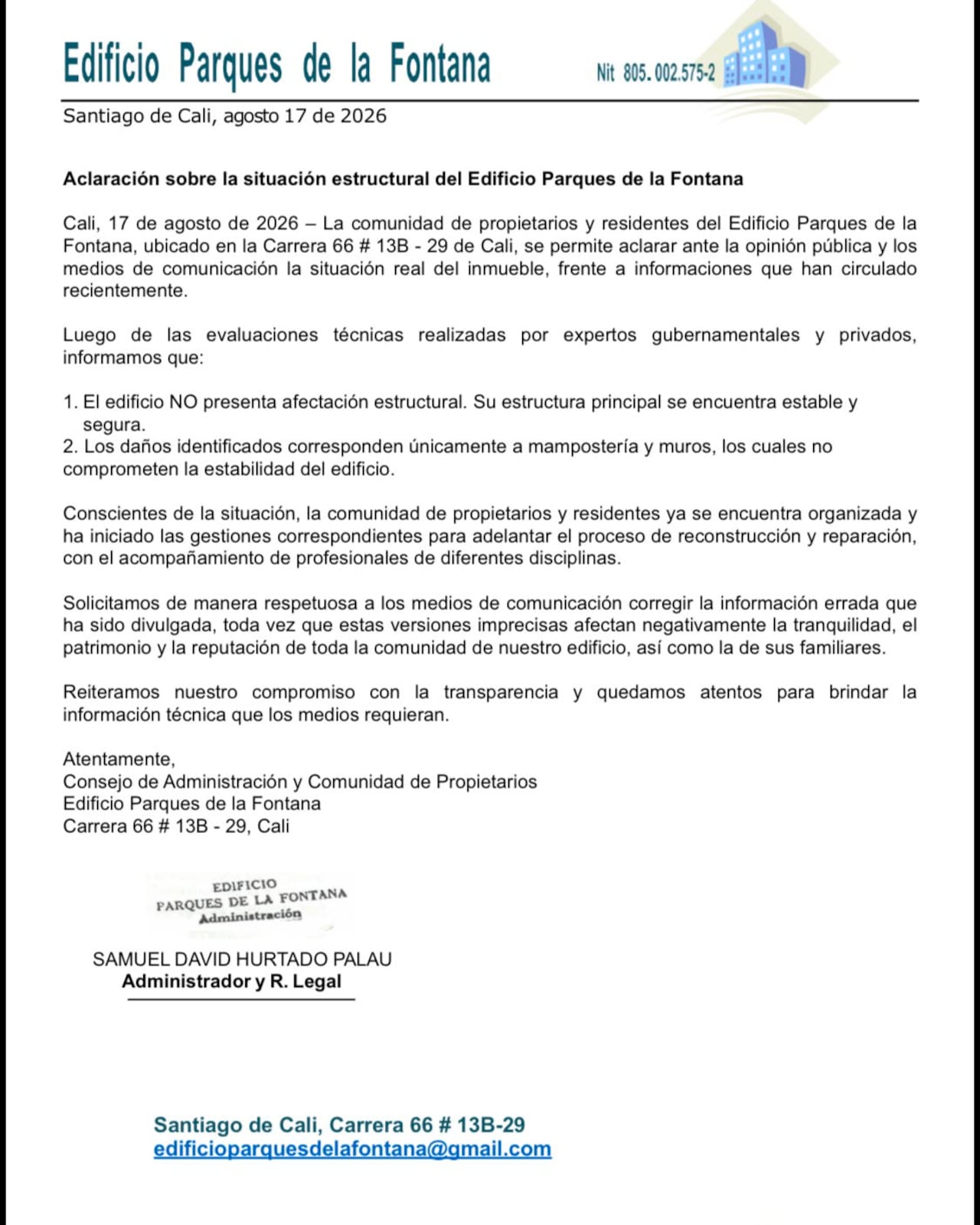 Fachada del Edificio Parques de la Fontana tras el sismo del pasado 10 de agosto. La administración confirmó que los daños se limitan a mampostería y muros no estructurales.