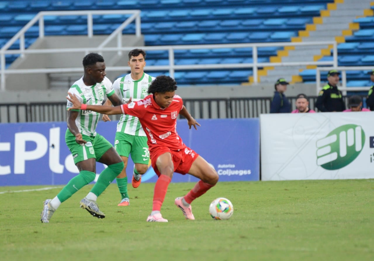 Imagen del partido entre América de Cali y Atlético Nacional por la fecha 6 del Grupo A de los cuadrangulares semifinales del segundo semestre de la Liga Colombiana 2025.