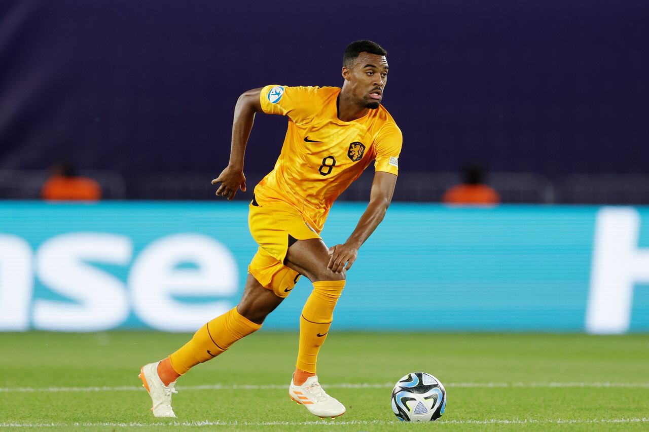 Ryan Gravenberch en el Europeo Sub-21 con los Países Bajos.