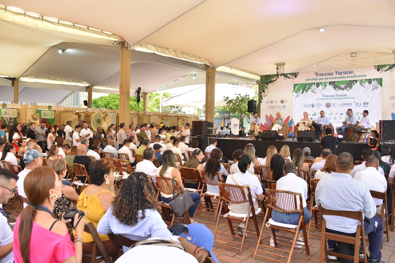 La Gran Vitrina Verde reunirá en Cali a más de 300 negocios de todo el país, impulsando alternativas productivas que conectan la biodiversidad con el desarrollo económico local. El evento busca posicionar a la región como referente nacional en consumo responsable.