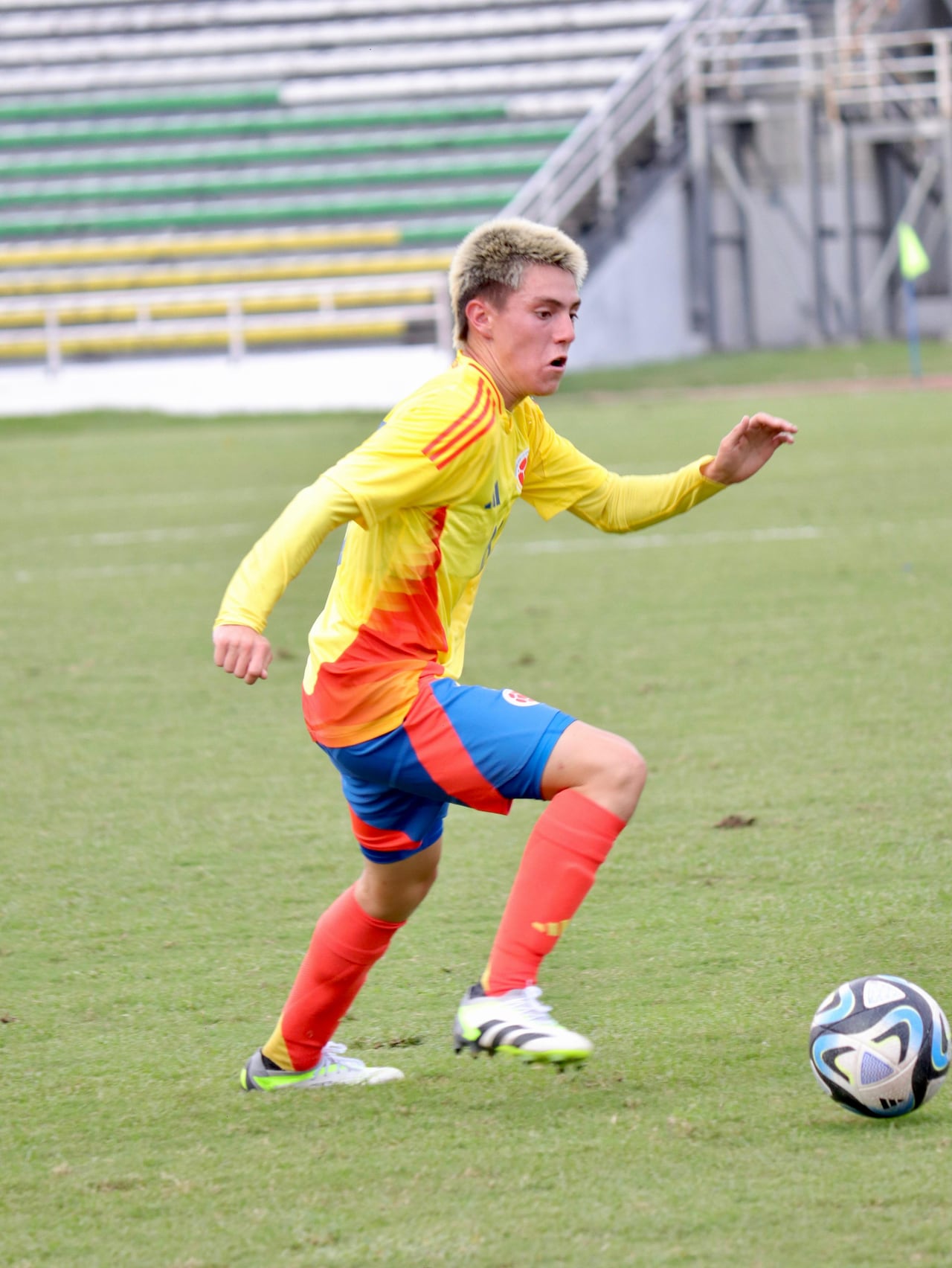 Selección Colombia Sub-17 vs Sudáfrica - partido amistoso - Estadio Francisco Rivera Escobar de Palmira.
