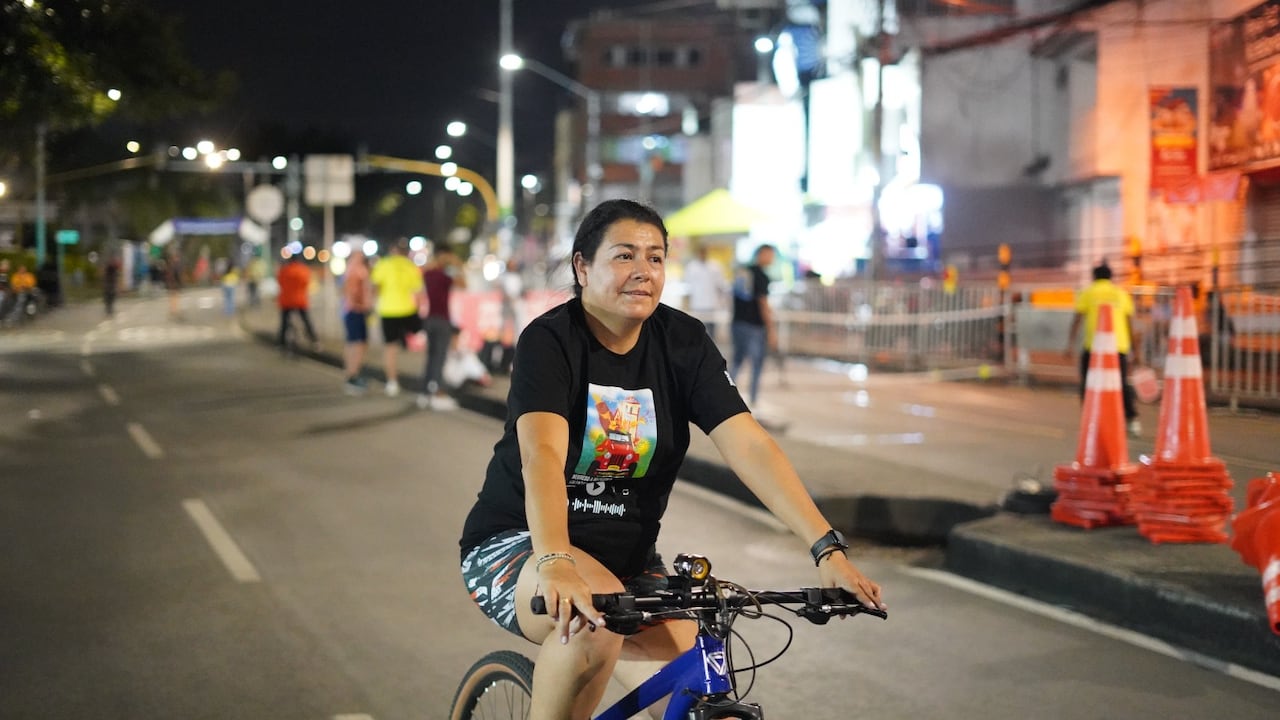Los ciudadanos disfrutaron la la jornada durante la noche del jueves.