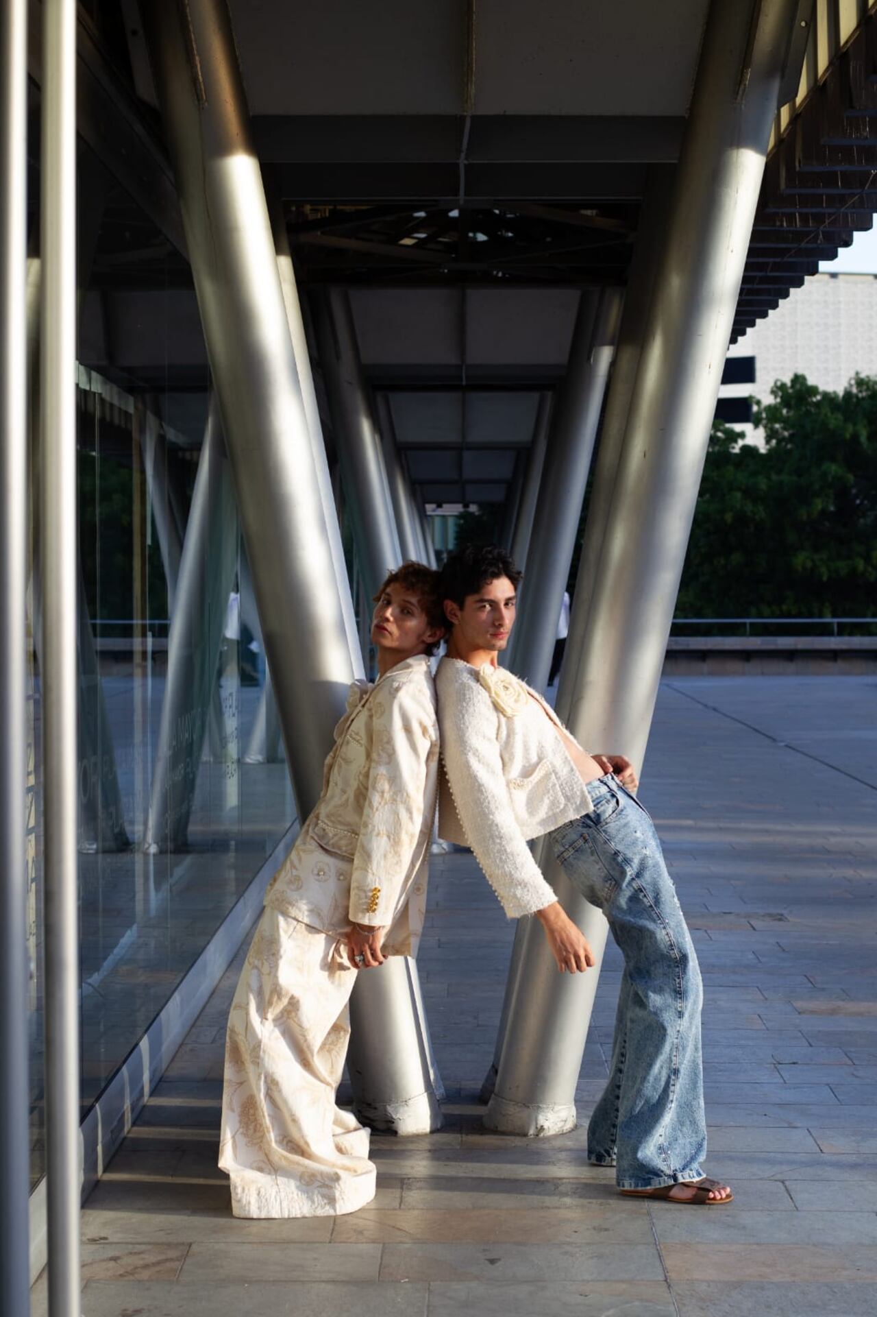 Joyas llega con una propuesta que, según él, busca “despertar los sentidos de la piel en el pie”.