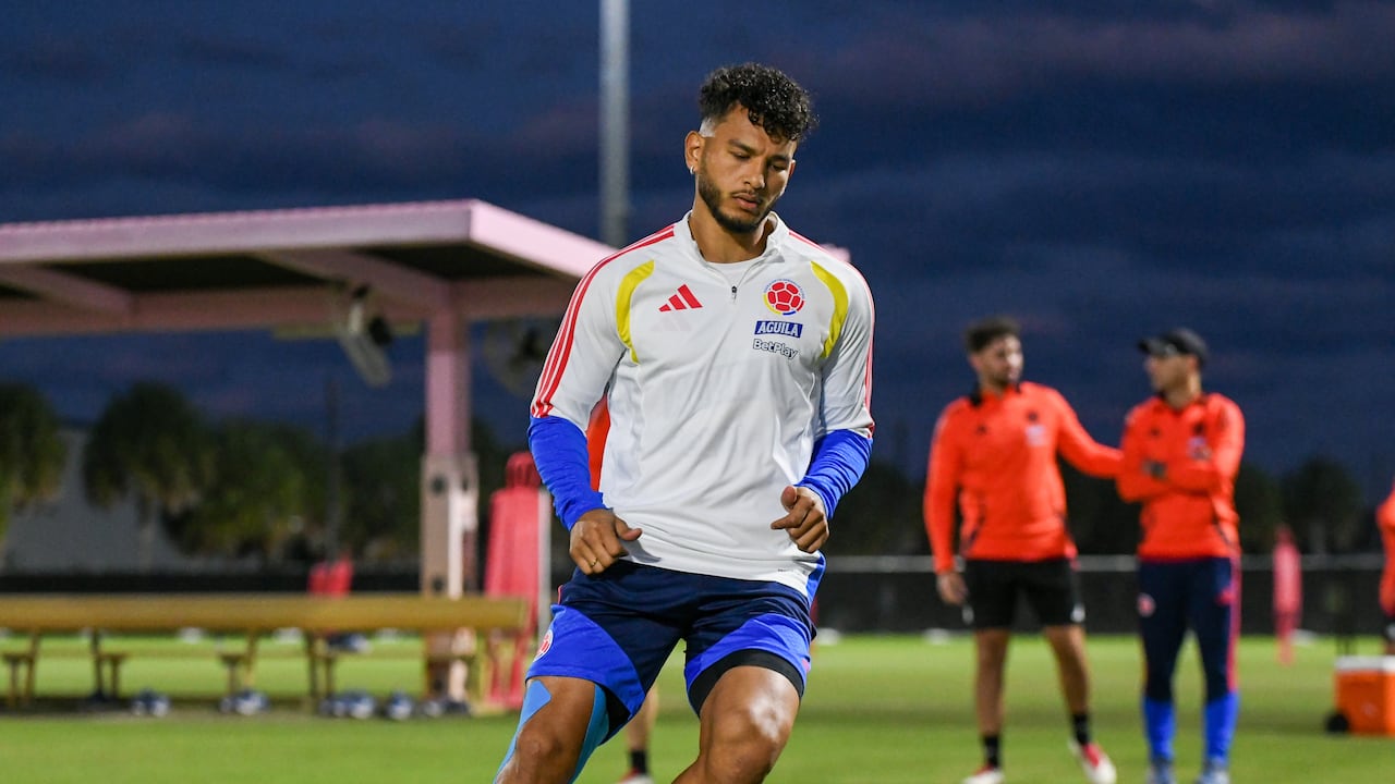 Luis Javier Suárez durante un entrenamiento de la Selección Colombia.