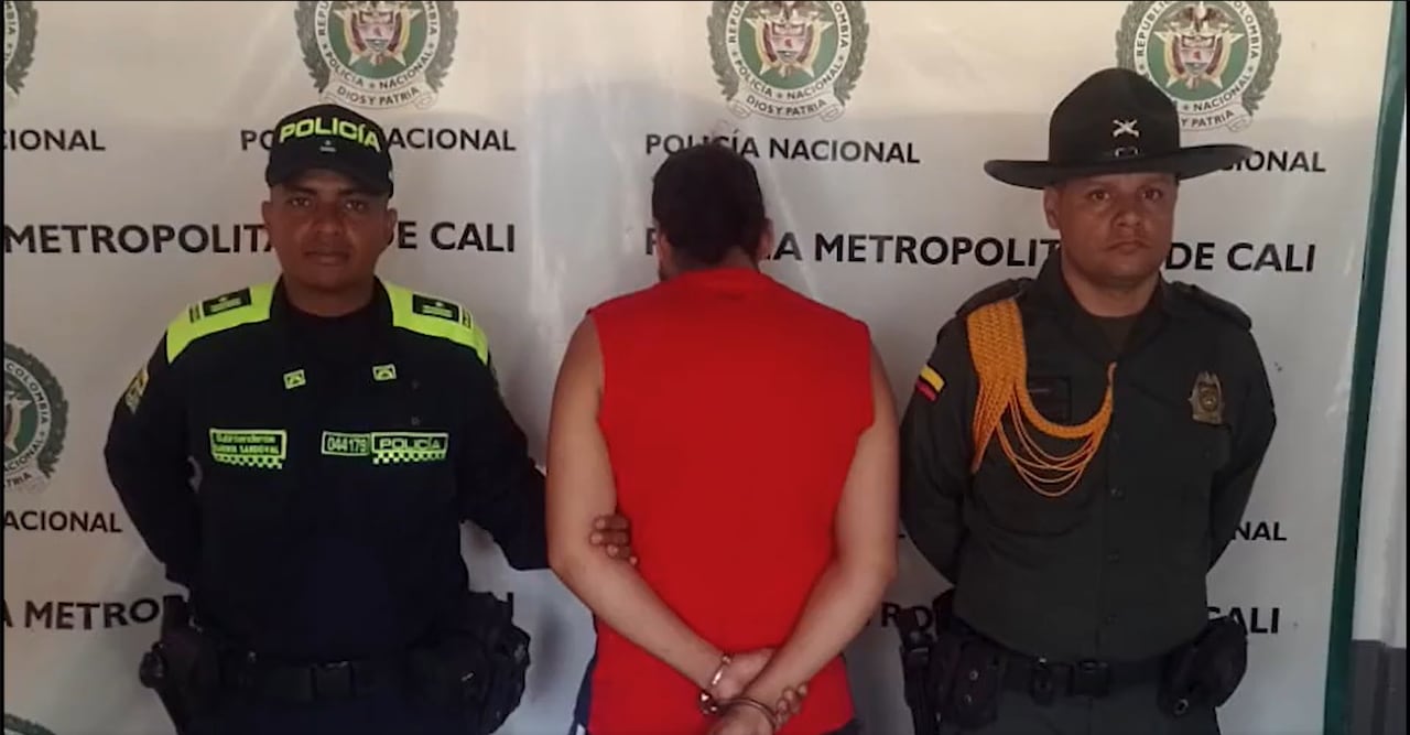 Capturan a hombre por maltrato animal en el barrio La Esperanza de Cali.