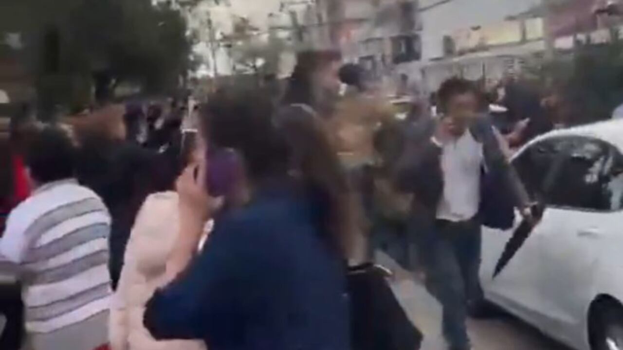 Miguel Uribe sufrió un atentado en horas de la tarde de este sábado, mientras realizaba un acto de campaña en Bogotá.