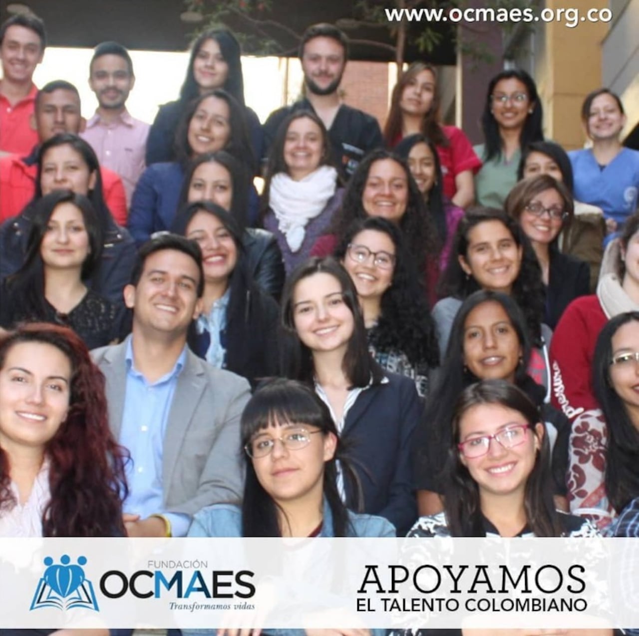 La Fundación OCMAES es una organización colombiana sin ánimo de lucro que otorga becas universitarias