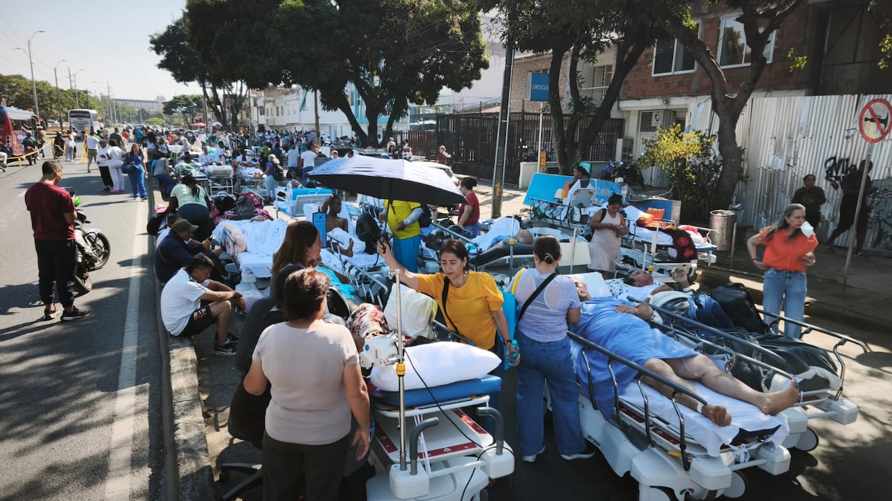 Varios hospitales de Cali tuvieron que evacuar a los pacientes de poca complejidad médica.