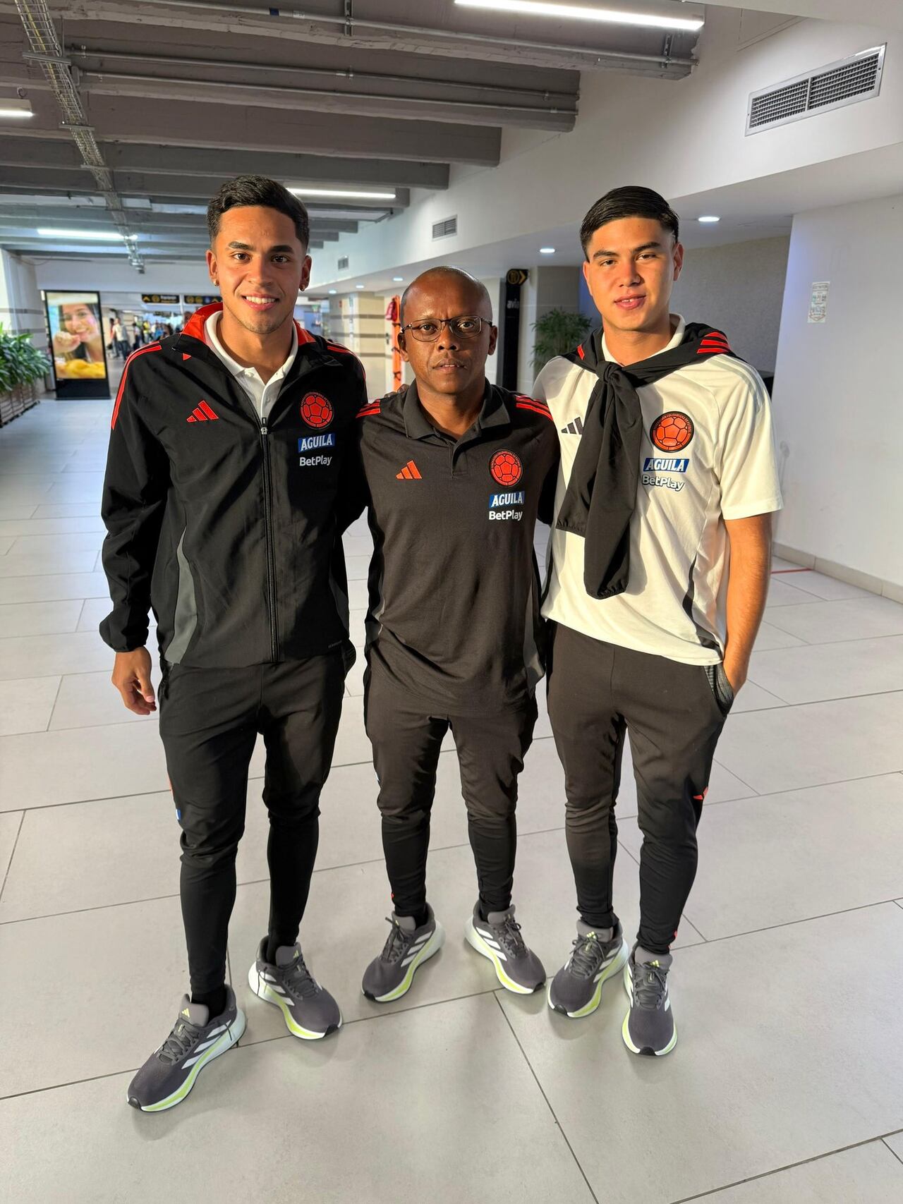 Joel Romero y José Cavadía con la Selección Colombia Sub-20.