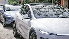 Tesla nació en 2003 en Estados Unidos y fue bautizada en honor al inventor e ingeniero eléctrico Nikola Tesla. El millonario Elon Musk entró en 2004 como principal inversionista.