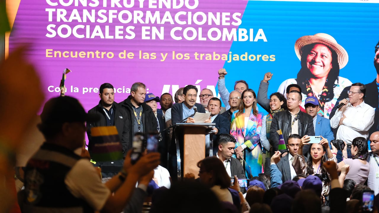 Iván Cepeda afirma que en caso de ser elegido presidente cumplirá con las medidas de verdad, justicia, reparación y memoria de las víctimas del movimiento sindical.