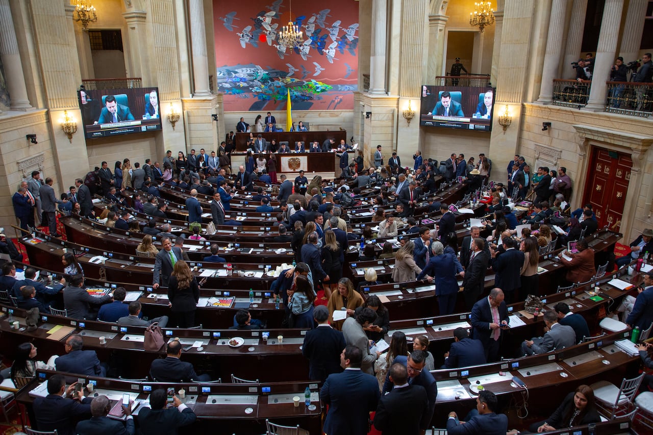 Sesión de Congreso Pleno, Elección magistrados CNE.