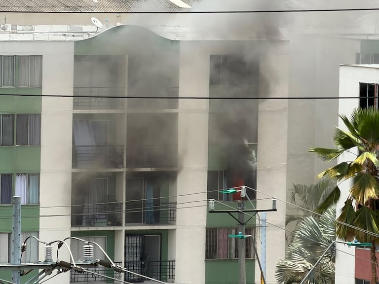 Incendio en Brisas de los Alamos