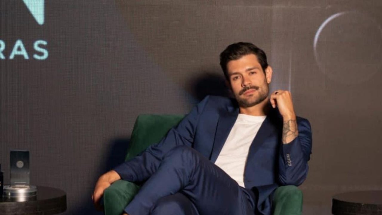 Instagram @juandiegovanegasl