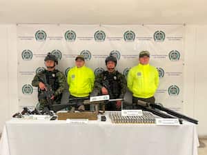Estas operaciones, realizadas en Pasto y Pupiales, representan un golpe contundente contra el crimen organizado, afectando las capacidades logísticas de estructuras criminales en Nariño, indicó la Policía.
