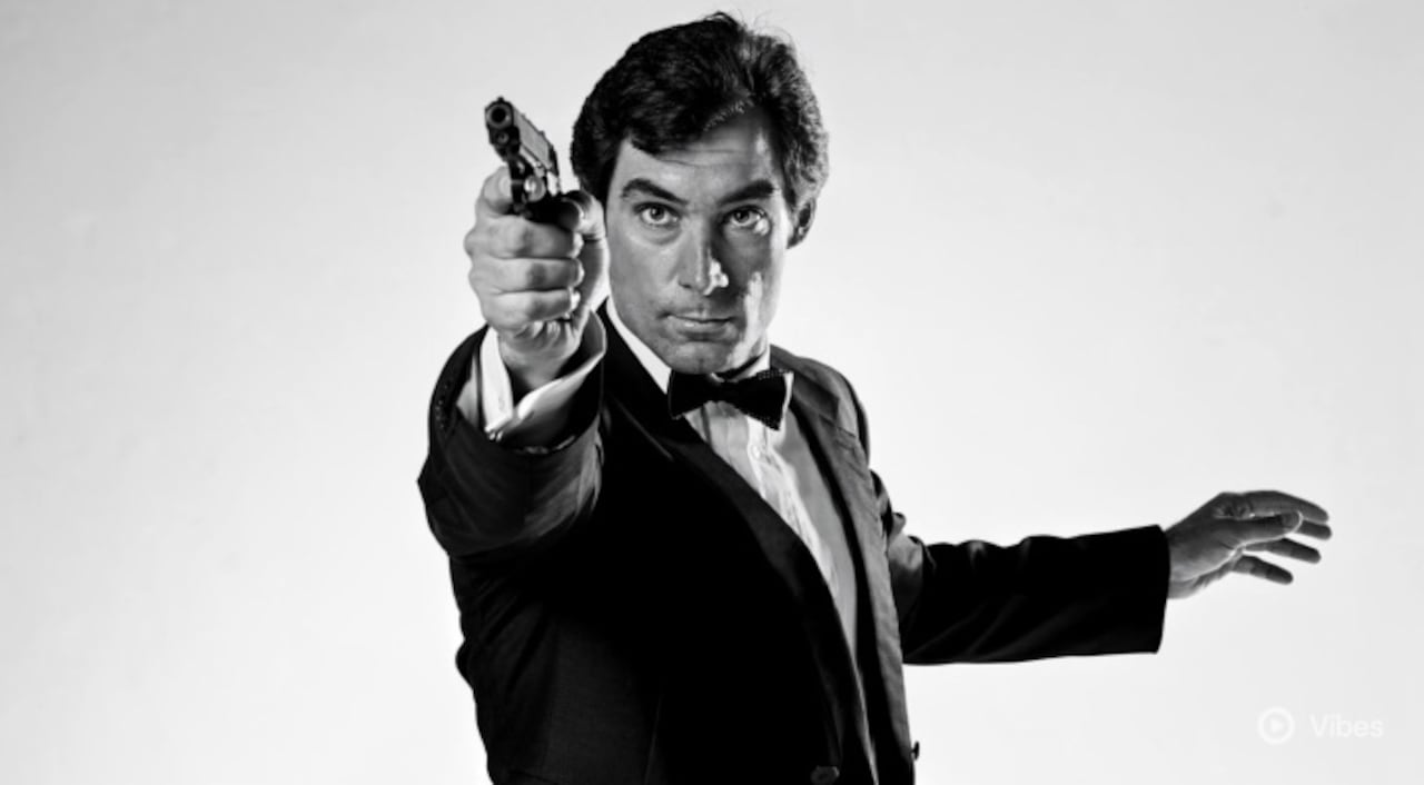 Timothy Dalton interpretó a James Bond en dos películas: The Living Daylights y Licencia para Matar.