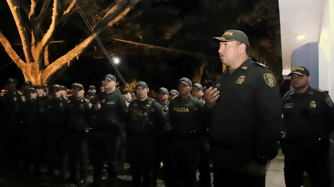 Dispositivo por alborada en Cali