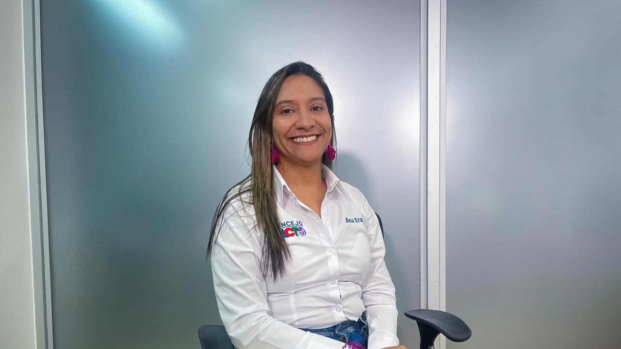 Ana Erazo es cabeza de lista por el Pacto Histórico al Concejo caleño.