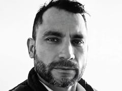 Ossa tiene estudios en sociología,
una maestría en Marketing y Comunicaciones y un MBA.