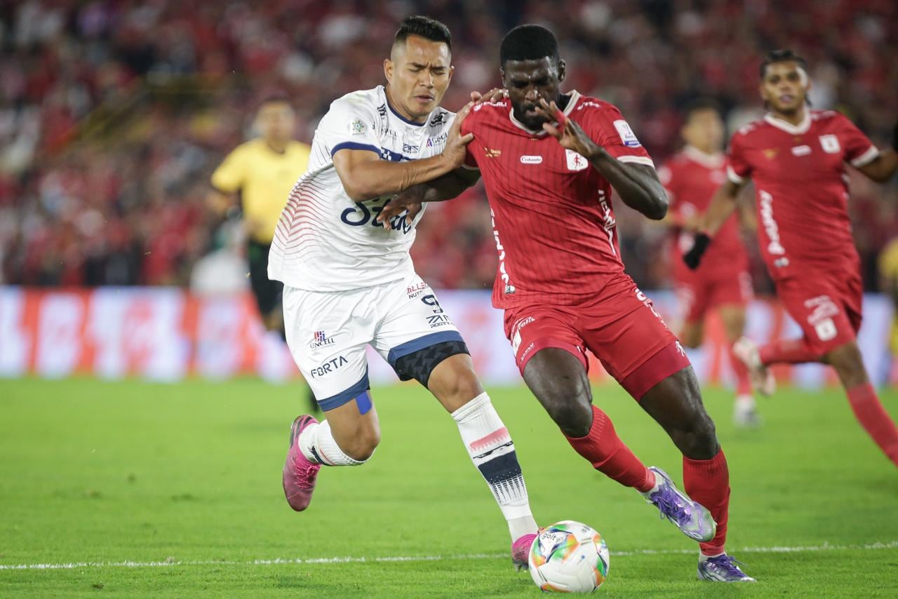 Bogotá. Abril 22 de 2026. Fortaleza CEIF enfrenta a América de Cali, por encuentro válido de la Liga BetPlay I 2026 de la fecha 5, en el Estadio Nemesio Camacho El Campín. (Colprensa - Cristian Bayona).