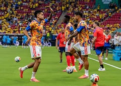 La Selección Colombia calienta para su segundo partido del Mundial.