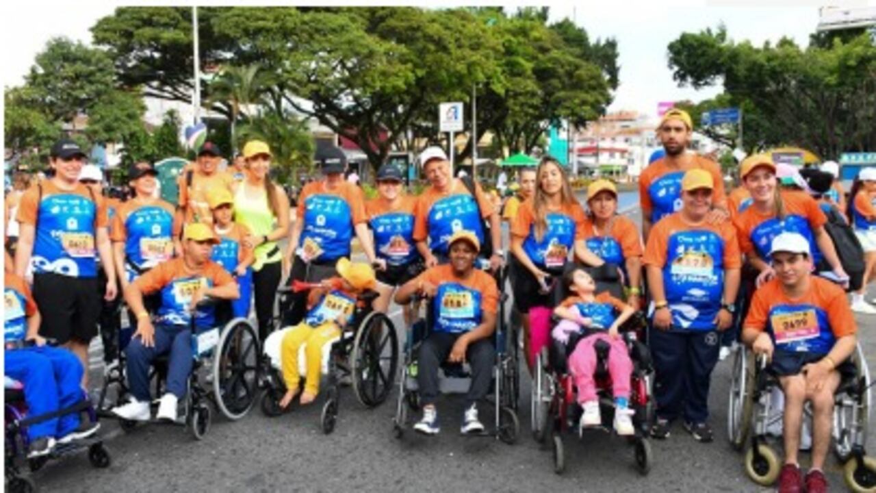 La carrera recreativa “Maratón de sueños 5k” es una actividad incluyente donde participan niños y jóvenes en condición de discapacidad.