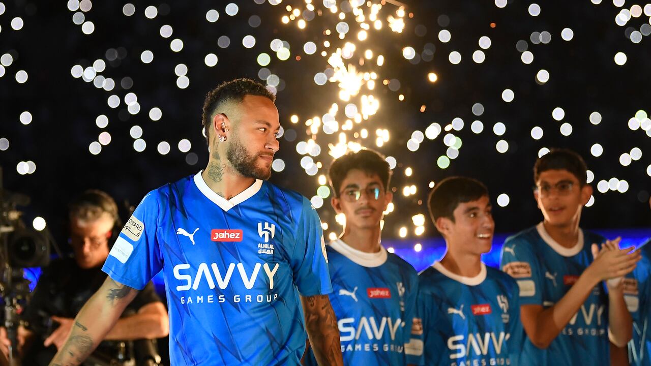 Neymar llegó a Arabia Saudita por 90 millones de euros.
