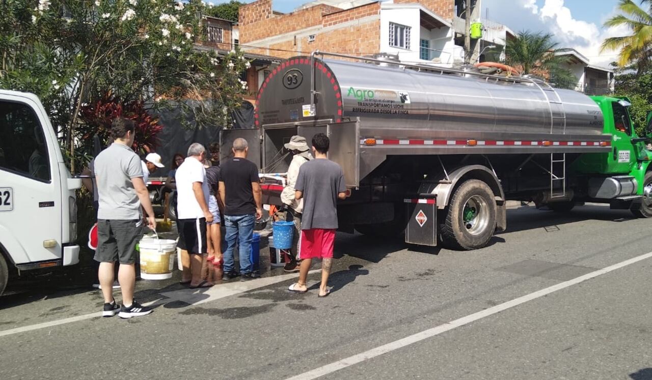 EPM recomendó a los usuarios hacer uso moderado del agua para permitir que el sistema se estabilice. Foto: EPM