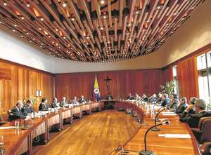 La Corte Suprema de Justicia está integrada por 23 magistrados, elegidos por la misma Corporación de listas conformadas por el Consejo Superior de la Judicatura, para períodos individuales de ocho años.