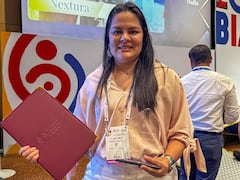 Clara Sánchez Perafán, gerente del Hospital Raúl Orejuela Bueno de Palmira, fue quien recibió el premio por la estrategia de salud ‘Palmiranos Sanos, ¡Bacano!’ .