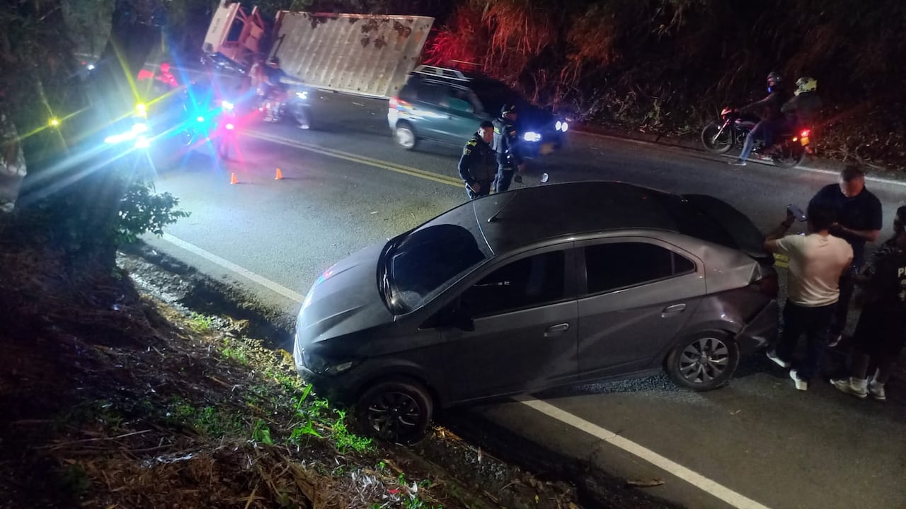 Accidente en la vía al mar este lunes, 19 de octubre