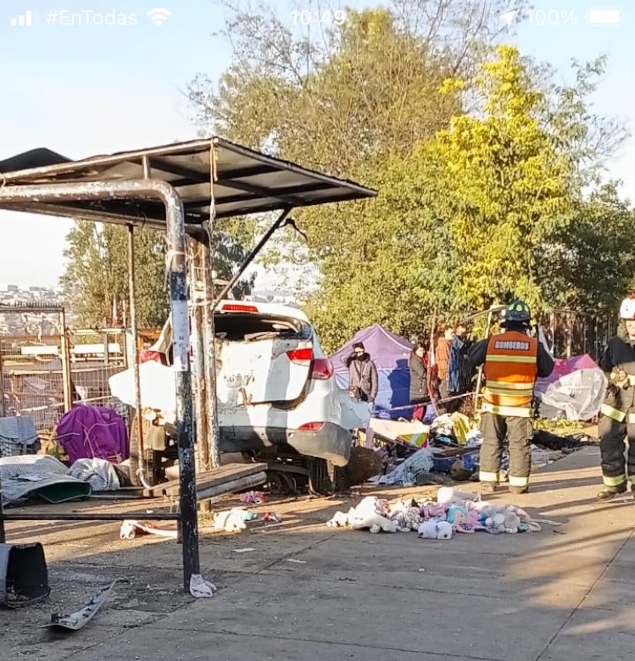 El conductor del vehículo fue detenido mientras la policía y el Ministerio Público avanzan en la investigación para esclarecer las causas del accidente.