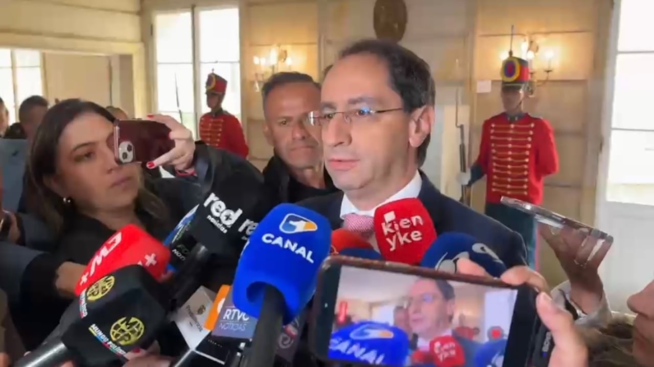 Vicepresidente electo José Manuel Restrepo en la Casa de Nariño.