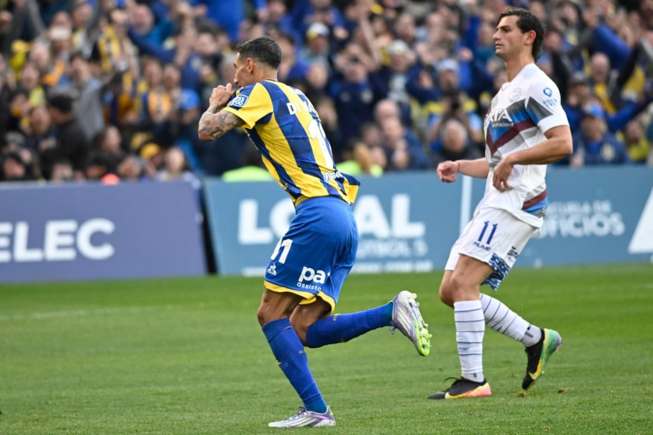 Ángel Di María celebrando una anotación.