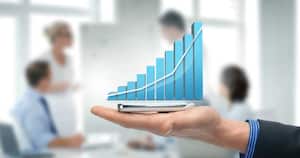 5. Servicios Financieros: estos profesionales (que pueden ser economistas, financieros, banqueros, entre otros), tienen una tasa de suicidio de cerca de 1,51 veces más alta que la de un trabajador promedio. La presión por resultados económicos, la imposibilidad o inviabilidad de algunos negocios así como las malas decisiones que pueden tomar y que lleven a grandes pérdidas de dinero, pueden justificar algunas de las causas para pensar en esa opción de acabar con la vida. La publicación de Mental Health Daily señala que hay evidencia de una correlación entre el suicidio en personas de la industria financiera y el estado de la economía.