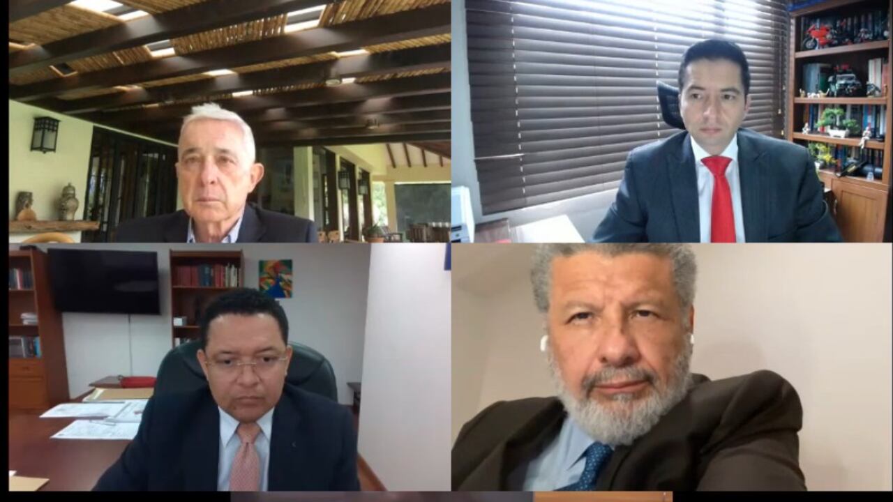 Giovanny Alberto Cadavid Zapata, exparamilitar del Bloque Metro, declara en el juicio contra el expresidente Álvaro Uribe Vélez.