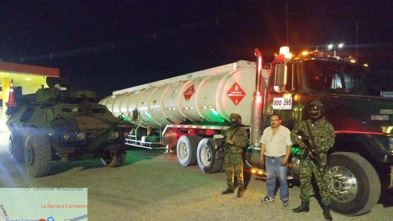 Después de las constantes denuncias de asaltos y retenes ilegales en la vía Panamericana, el Ejército adelanta una serie de operativos para tener el control de nuevo de la carretera Panamericana.