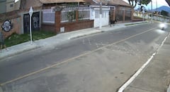 Momento de la intervención del perro para evitar el robo.