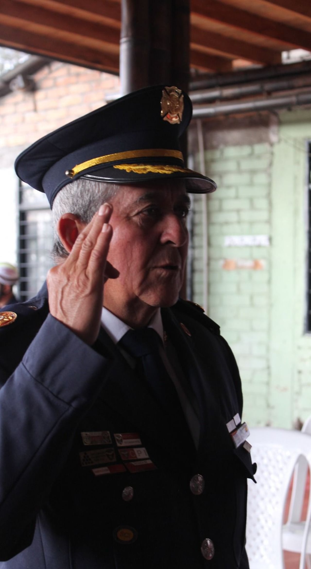El capitán Mario Londoño sacó adelante el cuerpo de bomberos de Timbío enfrentando muchas dificultades, pero gracias a ese trabajo, este municipio cuenta con esta clase de instituciones.