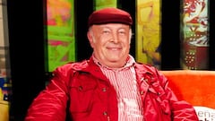 Carlos Barbosa Romero nació en Cali y antes de entrar a la actuación se graduó de Arquitectura en la Universidad del Valle.