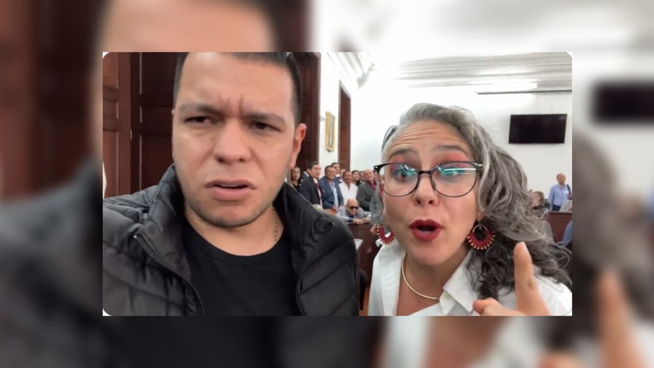 Jota Pe Hernández y María José Pizarro en el debate de la reforma política, que terminó hundida
