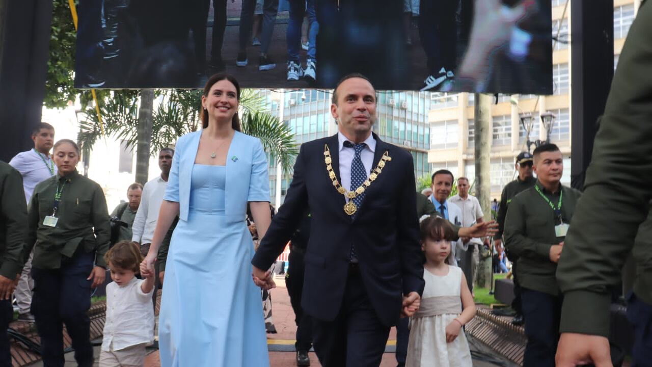 Alejandro Eder y su esposa Taliana Vargas
Posesión Alcalde de Cali